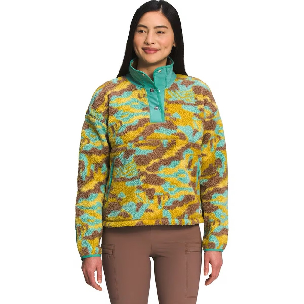 The North Face
Printed Cragmont 1/4-Snap Fleece - Women's